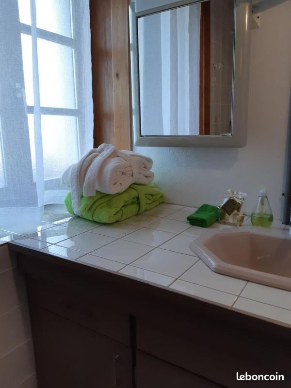 Gite La Petite Maison Horlogere Et Jacuzzi , Raquettes Les Fontenelles Dış mekan fotoğraf